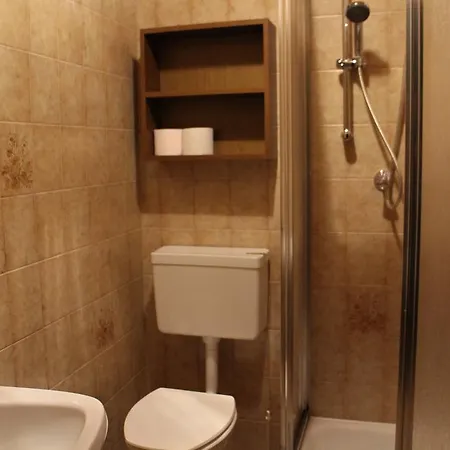 Klubhaus Des Eisenbahnersportvereines Apartment *