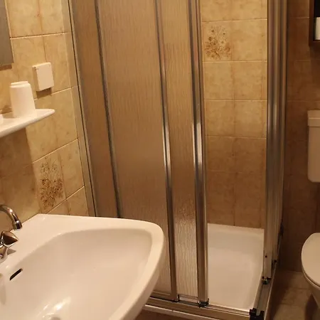 Klubhaus Des Eisenbahnersportvereines Apartment